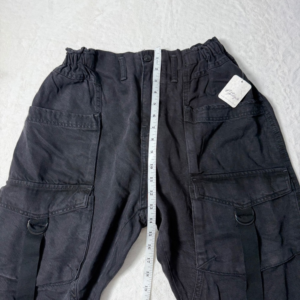 Free People Size M Hazel Pull On Drop Waist Jeans Smock Waist Black NWT $158 - Picture 4 of 9